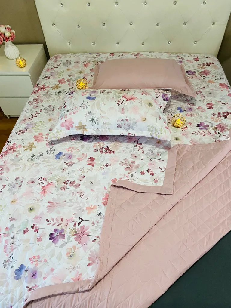 Reversible_Quilted_Bedcovers_3_Pink&PurpleFlowers.webp