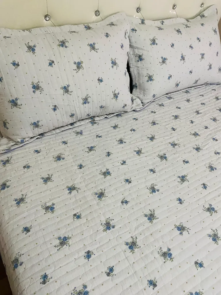 Pinterest - Style_RibbedCotton_5_WhiteBase_BlueRose.webp