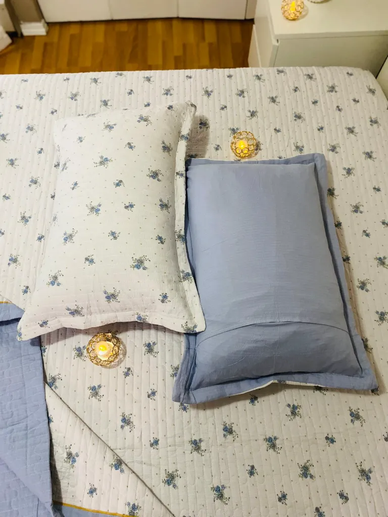 Pinterest - Style_RibbedCotton_4_WhiteBase_BlueRose.webp