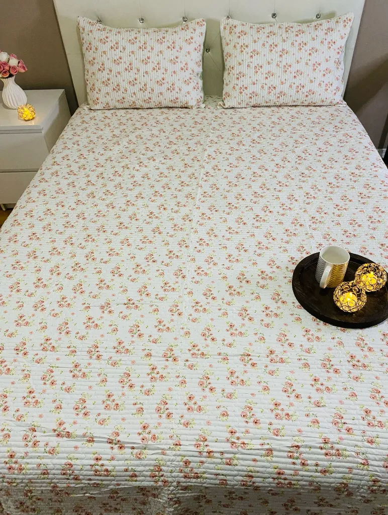 2. Pinterest Inspired Cotton Bedcover Shade-Peach&Green.webp