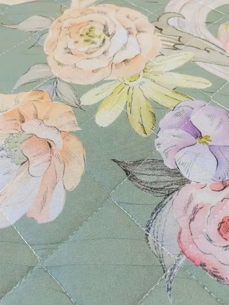 Reversible_Quilted_Bedcover_5_GreenBase.webp