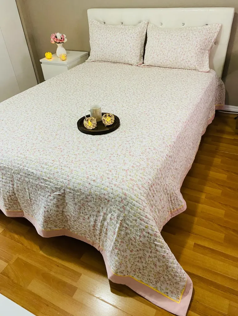 Ribbed Cotton White shade With Pink Flowers Style